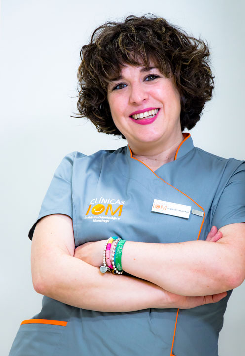 Sandra Nevado Higienista dental en IOM